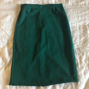 Forever 21 green pencil skirt. Size M